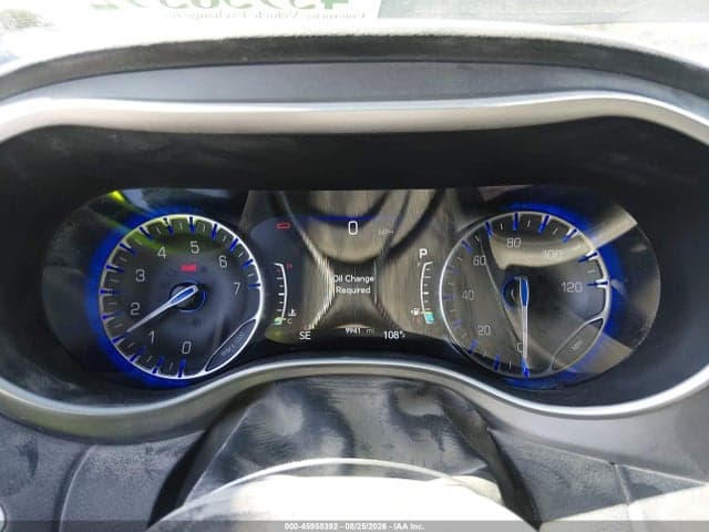 2027 CHRYSLER PACIFICA 7