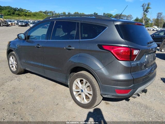 2019 FORD ESCAPE SEL 3