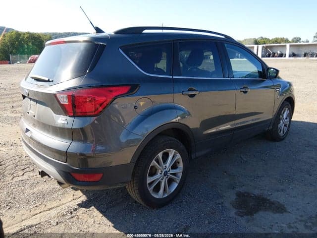 2019 FORD ESCAPE SEL 4