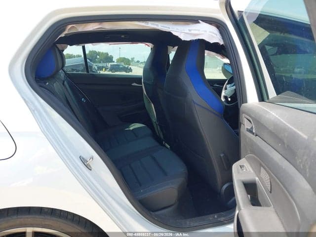 2024 VOLKSWAGEN GOLF R 2.0T 8