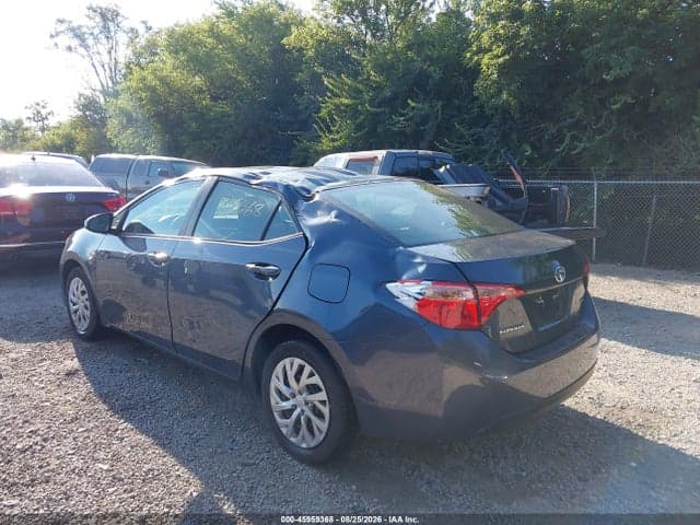 2017 TOYOTA COROLLA LE 3