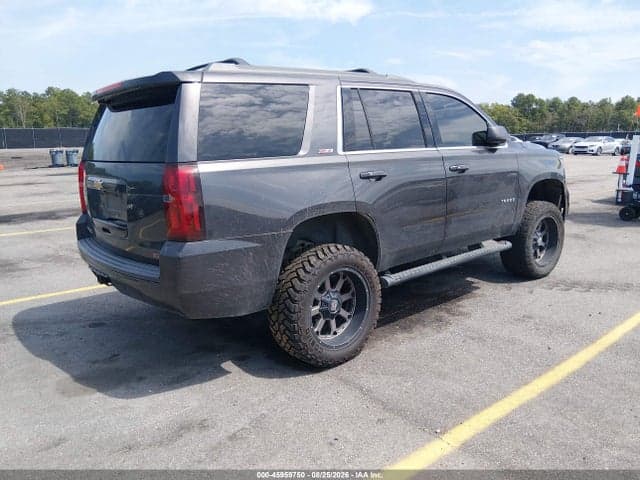 2017 CHEVROLET TAHOE LT 4