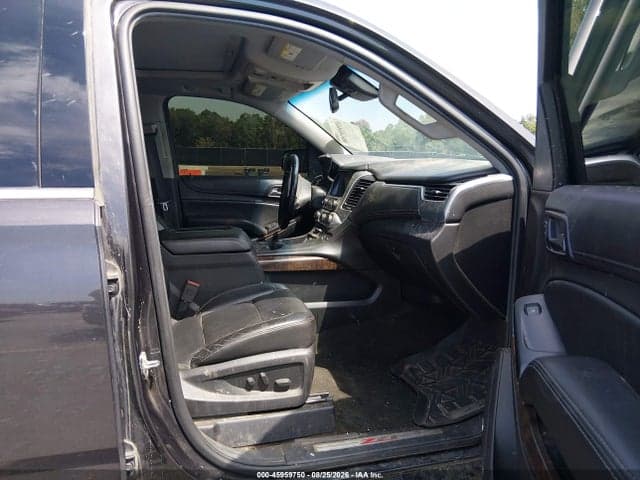 2017 CHEVROLET TAHOE LT 5