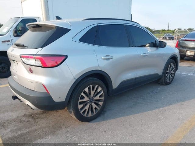 2020 FORD ESCAPE TITANIUM 4