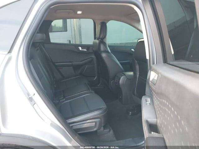 2020 FORD ESCAPE TITANIUM 8