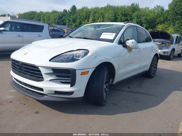 2019 PORSCHE MACAN 2