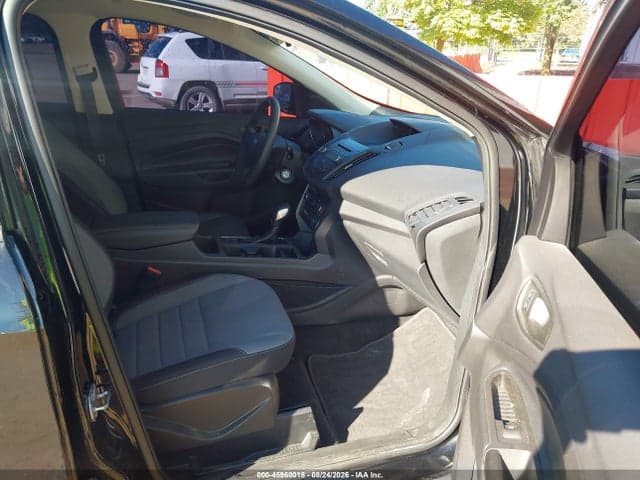 2018 FORD ESCAPE S 5
