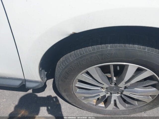 2019 NISSAN PATHFINDER S 6