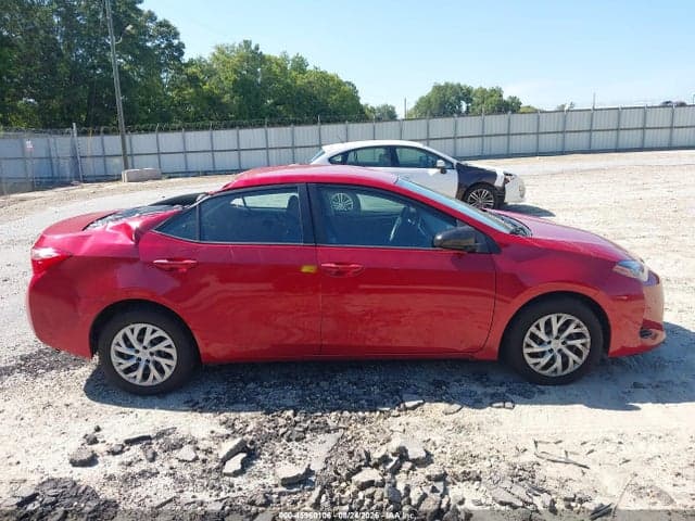 2017 TOYOTA COROLLA LE 13
