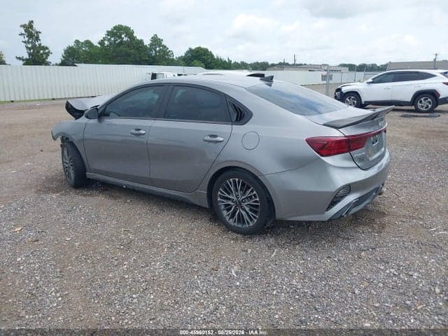 2024 KIA FORTE GT-LINE 3