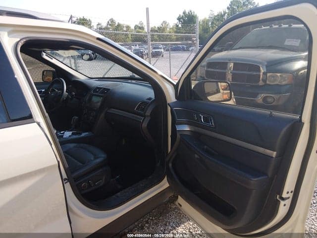 2018 FORD EXPLORER XLT 5