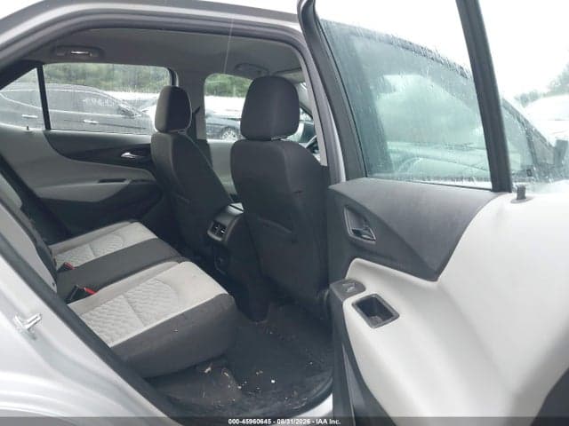 2018 CHEVROLET EQUINOX LS 8