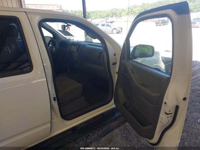 2021 NISSAN FRONTIER SV 4X4 5
