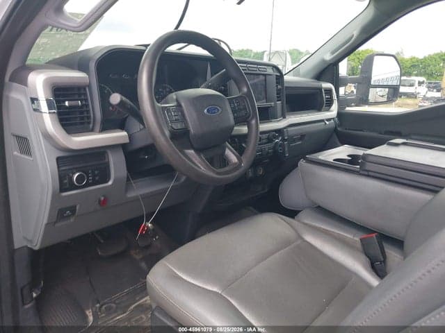 2023 FORD F-550 CHASSIS XL 6