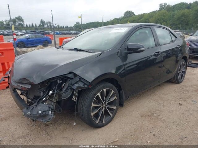 2019 TOYOTA COROLLA SE 2