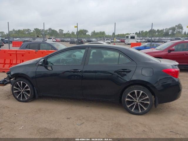 2019 TOYOTA COROLLA SE 14