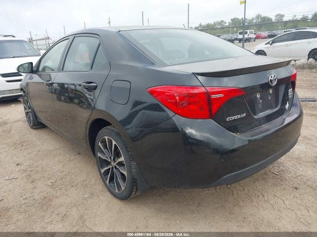 2019 TOYOTA COROLLA SE 3
