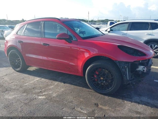 2018 PORSCHE MACAN GTS 1