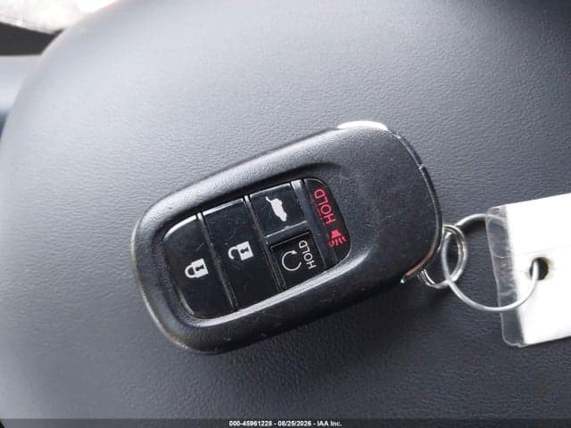 2024 TOYOTA COROLLA LE 11