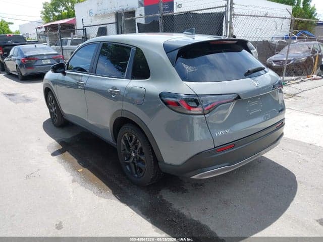 2024 TOYOTA COROLLA LE 3