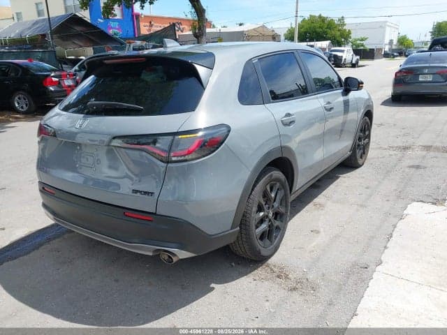 2024 TOYOTA COROLLA LE 4