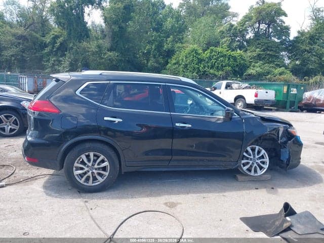 2017 NISSAN ROGUE SV 13