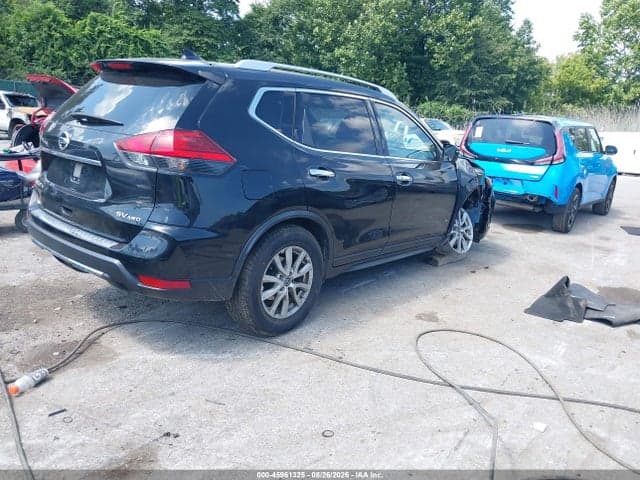 2017 NISSAN ROGUE SV 4