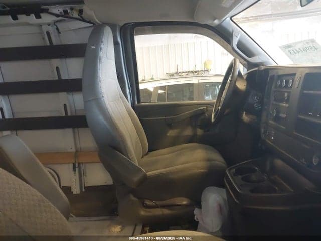 2017 GMC SAVANA 2500 WORK VAN 5