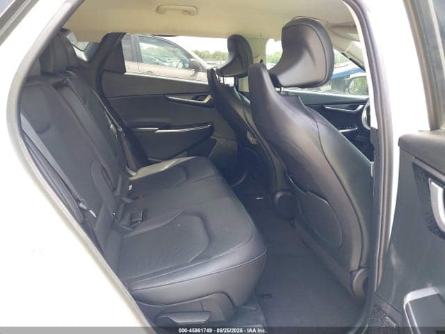 2022 KIA EV6 WIND 8