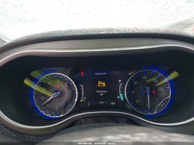 2027 CHRYSLER PACIFICA LIMITED 7