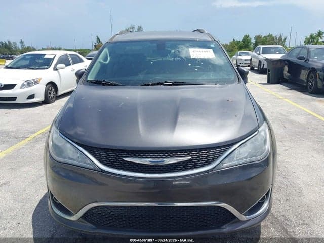 2018 CHRYSLER PACIFICA TOURING L 6