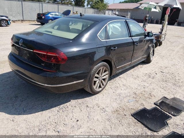 2017 VOLKSWAGEN PASSAT 1.8T SE 4