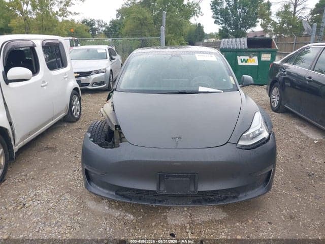 2018 TESLA MODEL 3 LONG RANGE/PERFORMANCE 12