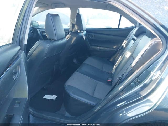 2017 TOYOTA COROLLA SE 8