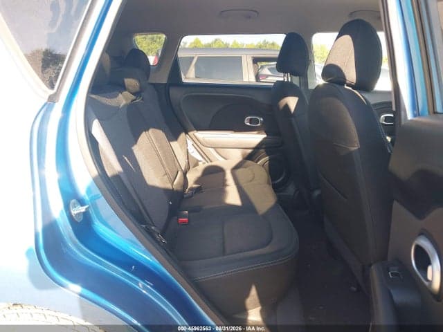 2018 KIA SOUL + 8