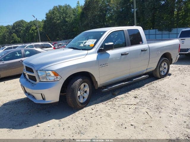 2018 RAM 1500 EXPRESS 4X4 6'4 BOX 2