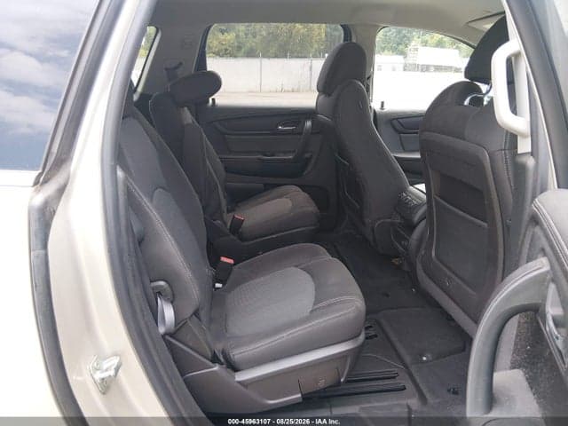 2017 CHEVROLET TRAVERSE LT 8