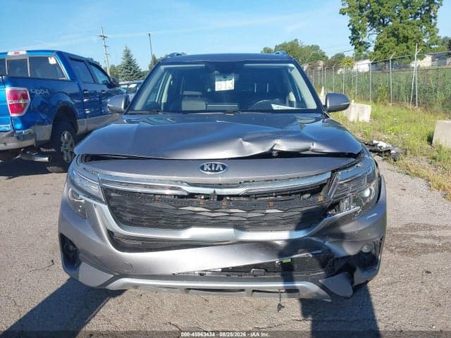 2021 KIA SELTOS EX 12
