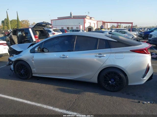 2019 TOYOTA PRIUS PRIME PREMIUM 17