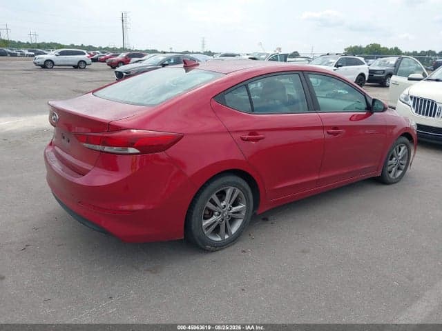 2018 HYUNDAI ELANTRA SEL 4