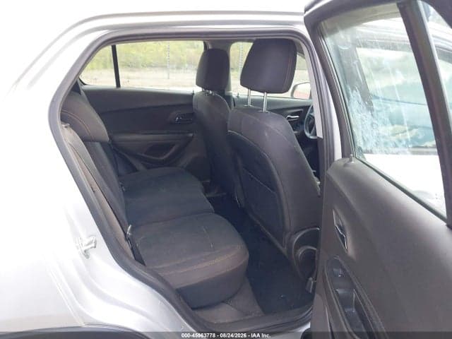 2017 CHEVROLET TRAX LS 8