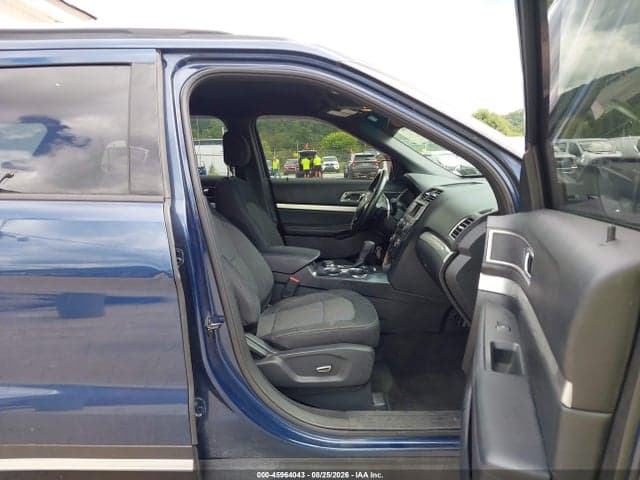 2017 FORD EXPLORER XLT 5