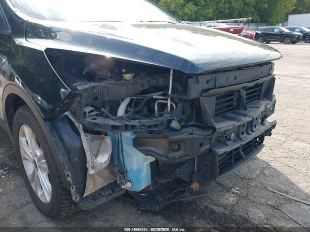 2017 FORD ESCAPE SE 18