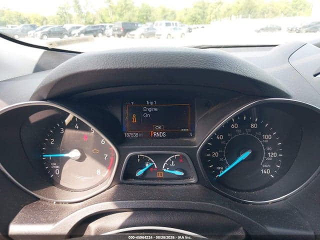 2017 FORD ESCAPE SE 7