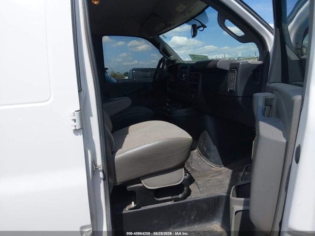2018 GMC SAVANA 2500 WORK VAN 5
