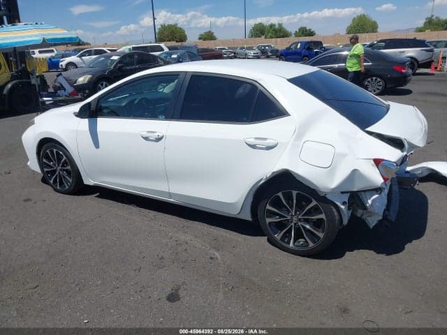 2018 TOYOTA COROLLA SE 15
