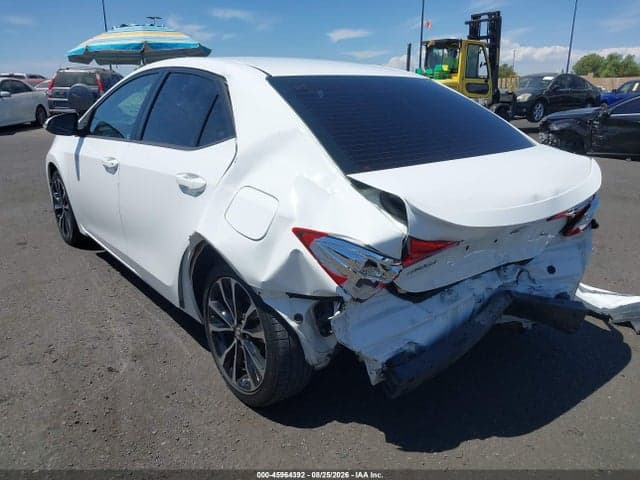 2018 TOYOTA COROLLA SE 3