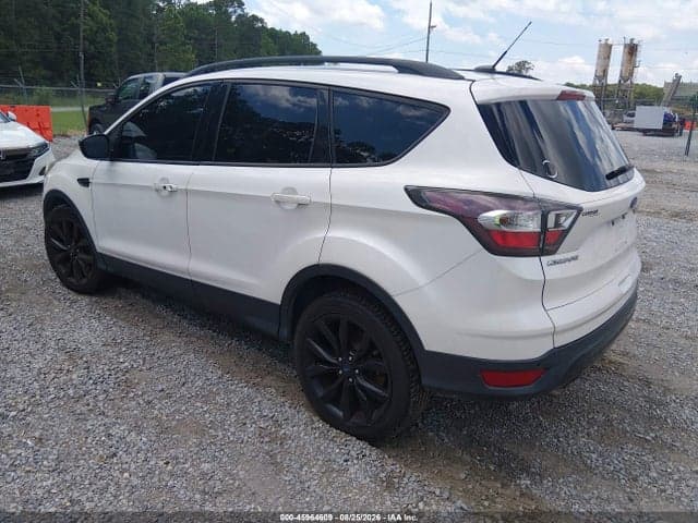 2017 FORD ESCAPE TITANIUM 3
