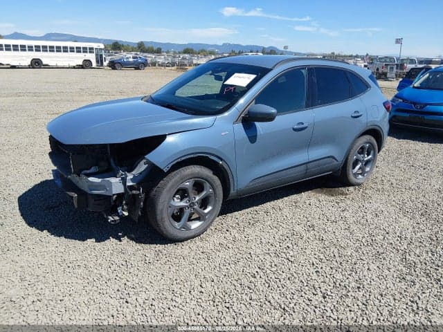2025 FORD ESCAPE ST-LINE SELECT 2