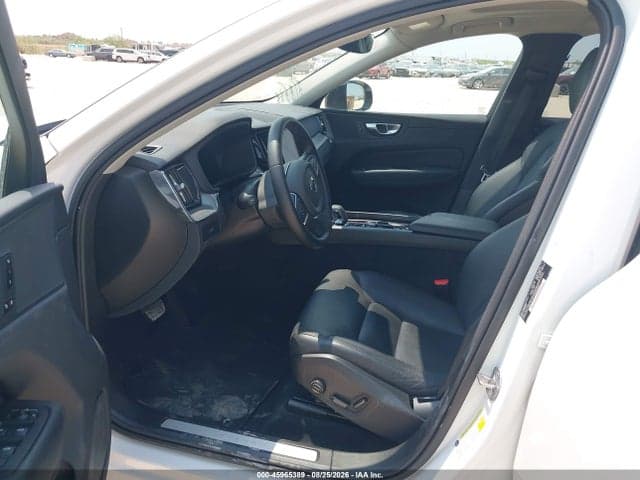 2025 VOLVO XC60 B5 CORE 5